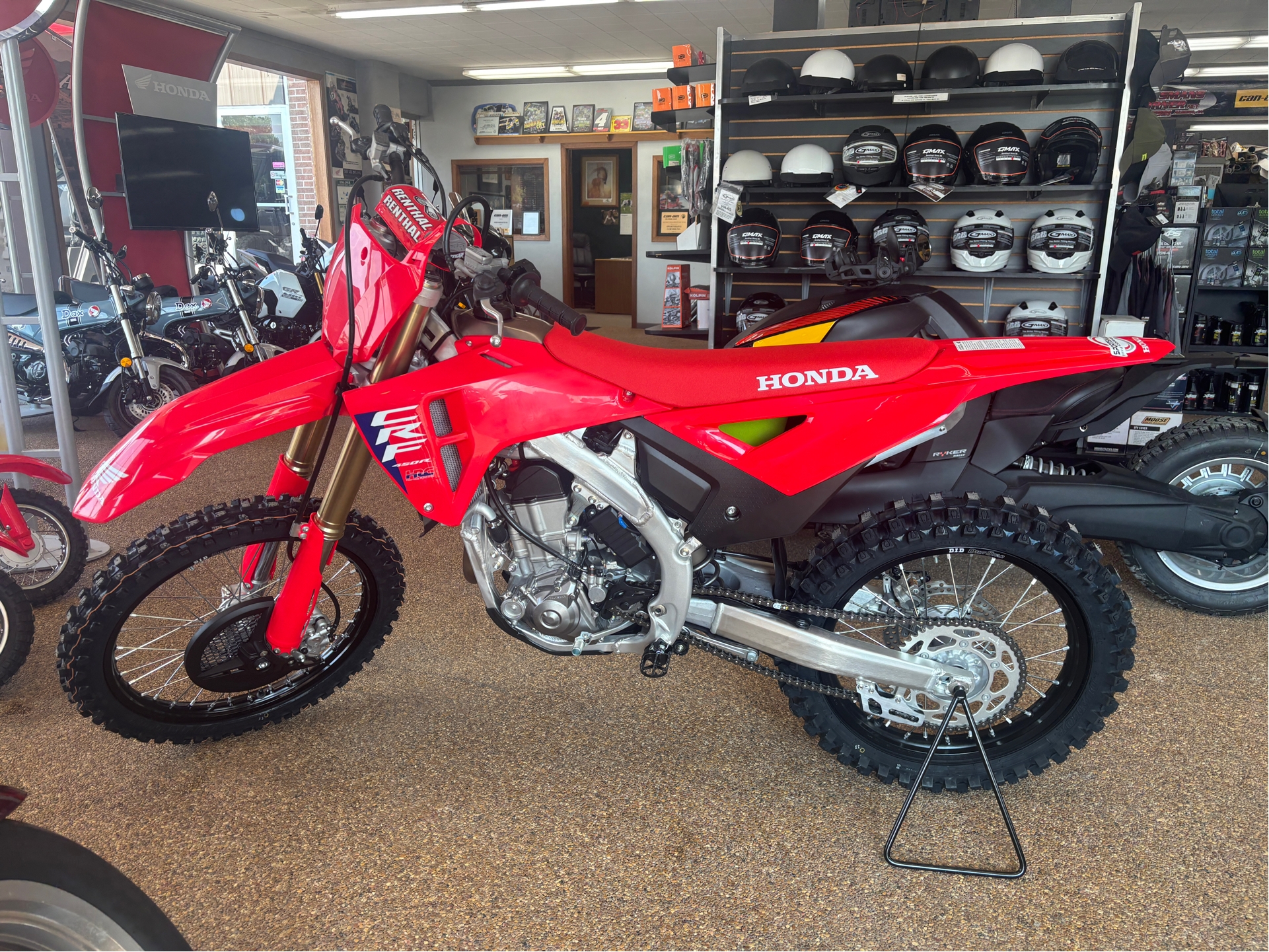 New 2026 Honda CRF450R Motorcycles In Algona IA HON900453 Red New 2026 Honda CRF450R Motorcycles In Algona IA HON900453 Red